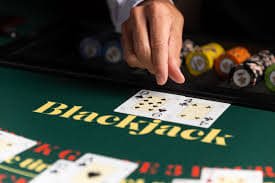 E-wallet DANA dan OVO untuk deposit di asia togel